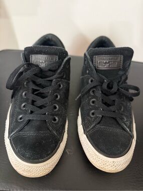 Converse Chuck Taylor All Star Black Low-Top Sneakers
